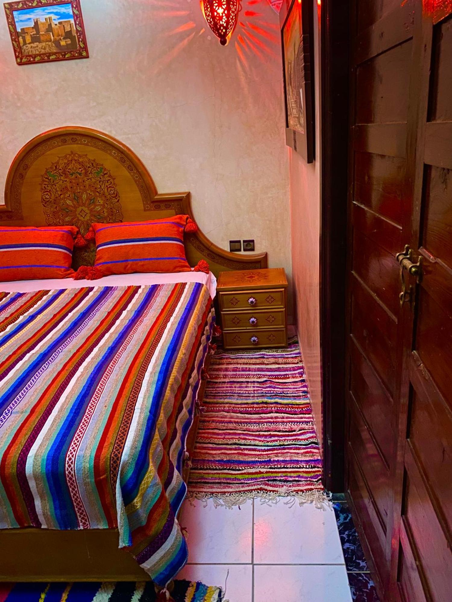 Riad Nezha Avec Jacuzzi Et 3 Piscines Au Coeur De Marrakesh Esterno foto