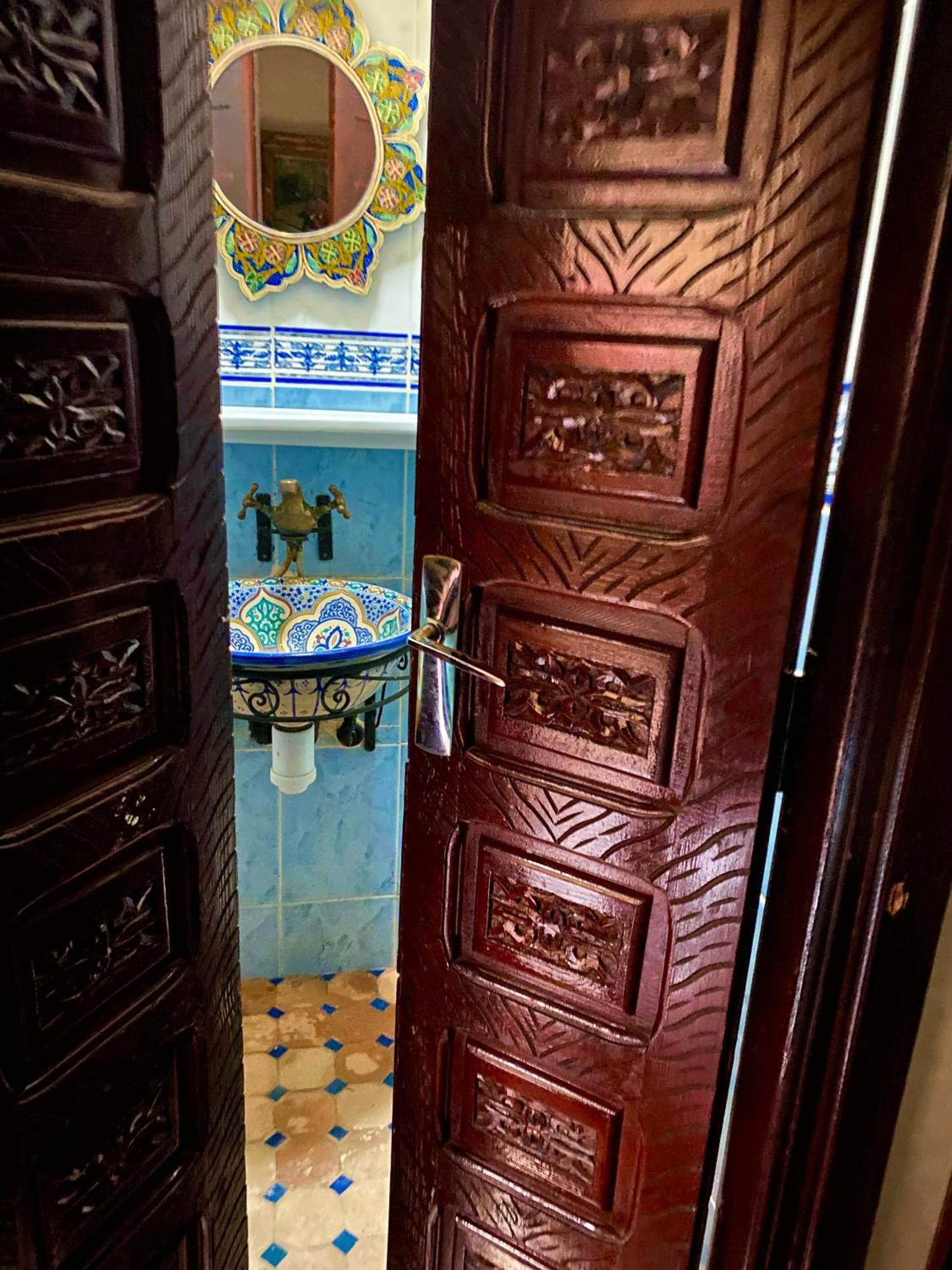 Riad Nezha Avec Jacuzzi Et 3 Piscines Au Coeur De Marrakesh Esterno foto