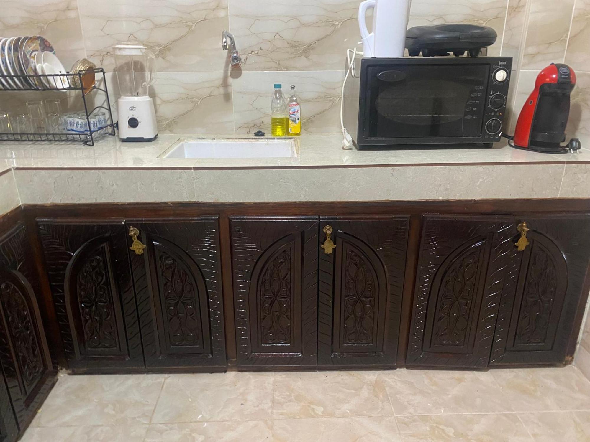 Riad Nezha Avec Jacuzzi Et 3 Piscines Au Coeur De Marrakesh Esterno foto